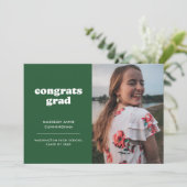 Groen en Wit Gefeliciteerd Afstudeerder Twee Foto  Aankondiging (Staand voorkant)