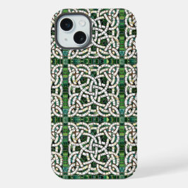 Groen en Wit Keltisch Knoopsteen Mozaïek iPhone 15 Plus Case