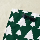 Groen en wit kerstboompatroon en tekst strandlaken (In situ)