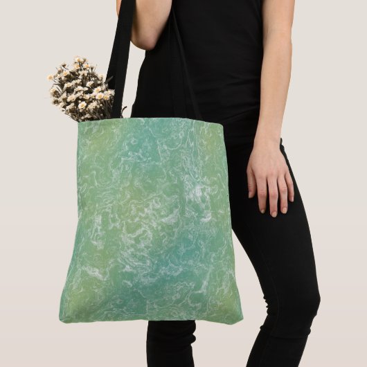 Groen en Wit Marmer Draai Abstract Tote Bag (Dichtbij)