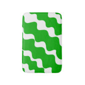 Groen en wit schuin aflopende golven patroon badmat (Voorkant Verticaal)