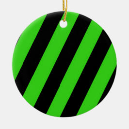 Groen en zwart diagonaal strepenpatroon keramisch ornament