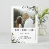 Groen Eucalyptus Emerald Rustieke Trouwfoto Save The Date (Staand voorkant)