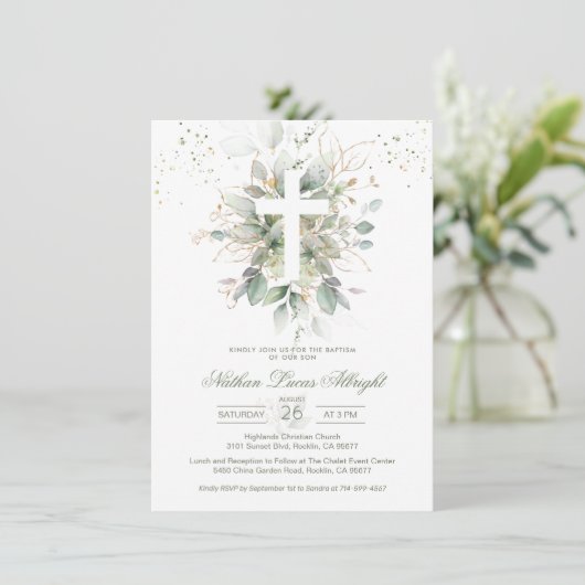 Groen gebladerte Cross Baby doopuitnodiging Kaart (Staand voorkant)