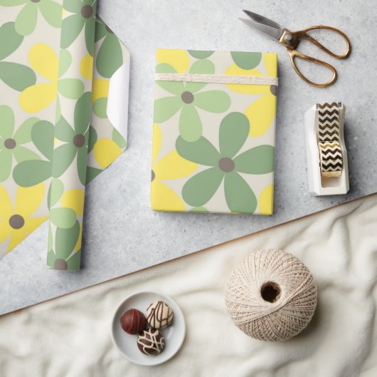 Groen Geel Retro Y2K 70s Bloempatroon Cadeaupapier (Crafts)