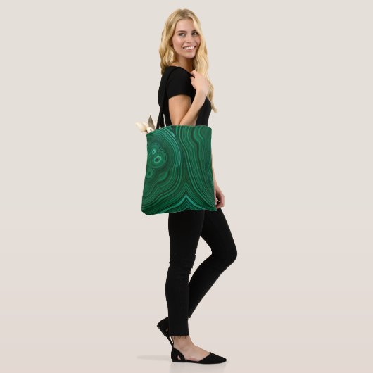 Groen gemstone malachite natuursteenontwerp tote bag (Op model)