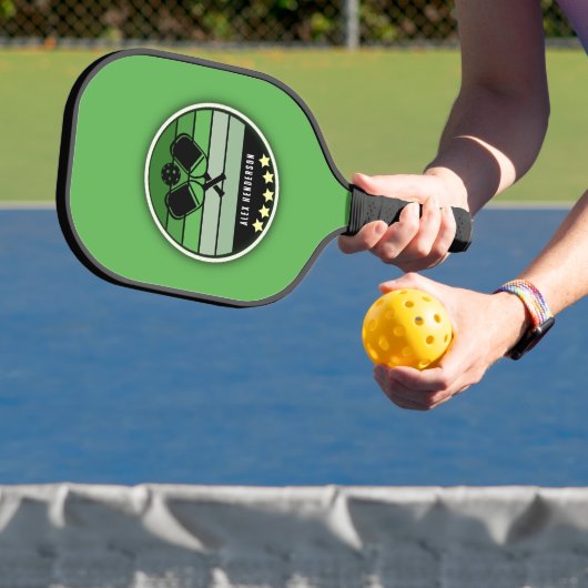 Groen gepersonaliseerd pickleball paddle (Insitu)