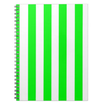 Groen gestreept notitieboek