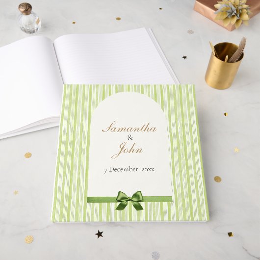 Groen Gestreepte Retro Bruiloft Gastenboek (Voorkant open)