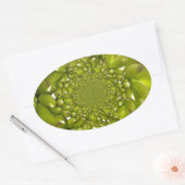 Groen Goud: Tropische Twist banaan Kaleidoscoop Ovale Sticker (Envelop)
