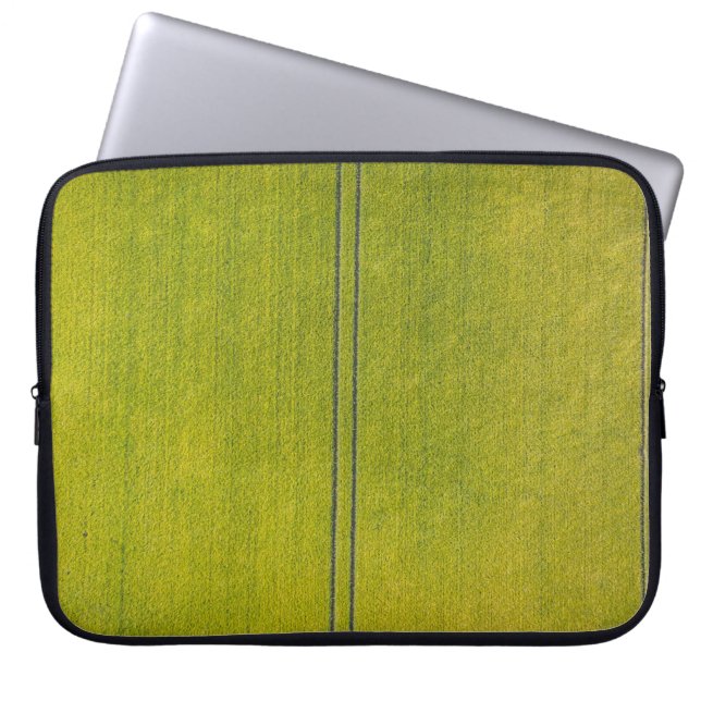 Groen gras laptop sleeve (Voorkant)