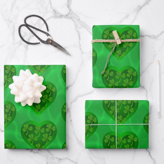 Groen hart met Shamrocks Inpakpapier Vel (Voorkant)