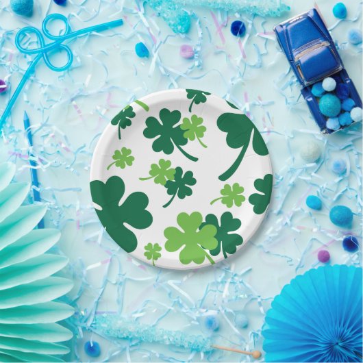 Groen klavertje vier blaadjes. St. Patrick's Day Papieren Bordje (Feest)
