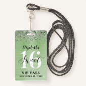 Groen Lief 16 Verjaardag VIP Badge (Voorkant met draagriem)