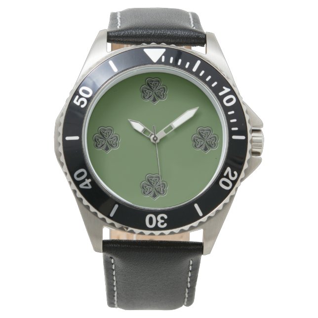Groen man met een trendy Iers geluk Horloge (Voorkant)
