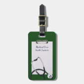 Groen medisch klembord met stethoscoop bagagelabel (Voorkant verticaal)