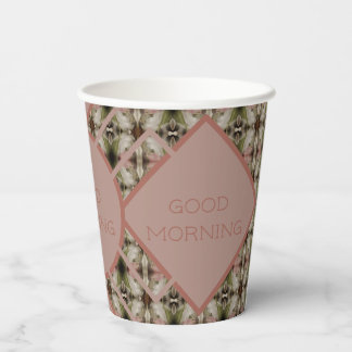 Groen met grijs en rosy roze papieren bekers