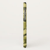 Groen militair camouflagepatroon met naam Case-Mate iPhone case (Achterkant/links)