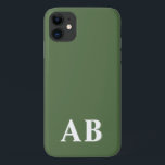 Groen minimaal modern Initiaal monogram Case-Mate iPhone Case<br><div class="desc">Dit stijlvolle ontwerp van de telefoonbehuizing is voorzien van een eenvoudig modern design in groen en wit. Maak één van een soort telefoongeval met douane initiaal en naam. Het zal een cool, uniek geschenk zijn voor iemand speciaal of jezelf. Als u de doopvonten of de positie wilt veranderen, klik "aanpassen...</div>