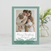 Groen Modern Elegante Botanische Foto Kerstmis Feestdagenkaart (Staand voorkant)