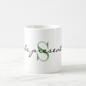 Groen Monogram Initiaal _be cadeau_ Design 11oz Koffiemok (Center)