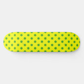 Groen Op Geel Stippen Patroonontwerp  Persoonlijk Skateboard (Horizontaal)