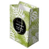 Groen palm Leaf Tropical Pattern Wedding Congrats Medium Cadeauzakje (Voorkant Gekanteld)
