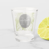 Groen palm leves regenwoud Monogram Shot Glas (Achterkant)