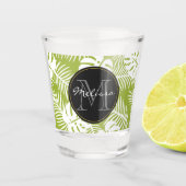 Groen palm leves regenwoud Monogram Shot Glas (Voorkant)