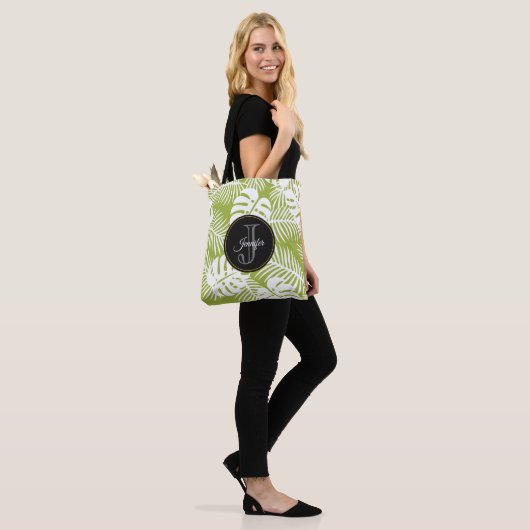 Groen palm leves regenwoud Monogram Tote Bag (Op model)