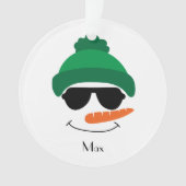 Groen Pet en Zonnebril Sneeuwmangezicht Ornament (voorkant)