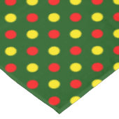 Groen Rood Geel Stippen Design  Tafelkleed (Gekanteld)