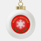 Groen, Rood & Goud Vrolijk Kerstfeest | Keramische Bal Ornament (Voorkant)