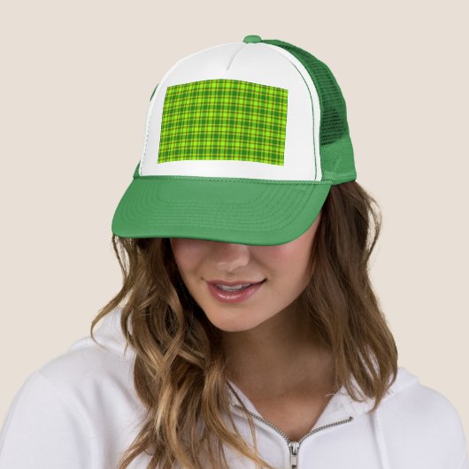 Groen Rood Tartan Geruit Plaid Patroon-55788 Trucker Pet (In situ)