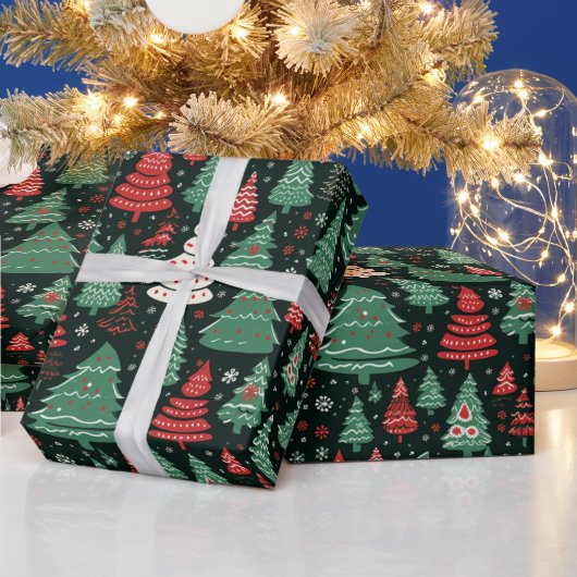 Groen Rood Wit Kerstbomen Zwart Kerstmis Cadeaupapier (Feestdagen)