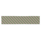 Groen Roze Chevron Zigzag Ontwerp Korte Tafelloper (Horizontaal)