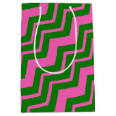 Groen Roze Chevron Zigzag Ontwerp Medium Cadeauzakje (Voorkant)
