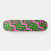 Groen Roze Chevron Zigzag Ontwerp Persoonlijk Skateboard (Horizontaal)