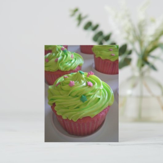 Groen Roze feestdouche Cupcakes Briefkaarten (Staand voorkant)