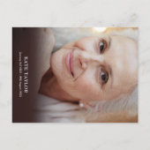 Groen Rustiek Hout Viering van het Leven Foto Aankondigingskaart (Achterkant)