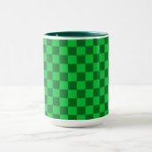 Groen Tweekleurig Schaakbord Patroon Mok (Midden)
