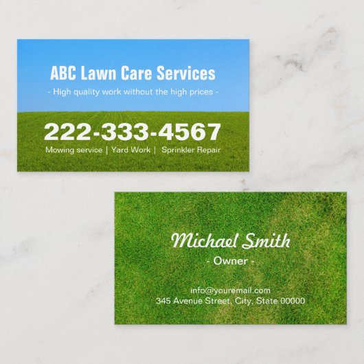 Groen veld met groene startbaan blauwe hemel visitekaartje (Voorkant / Achterkant)