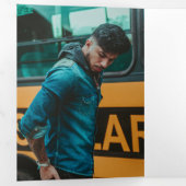 Groen vet AFSTUDEREN brieven en Pet Afstuderen Drieluik Aankondiging (Binnenzijde eerst)