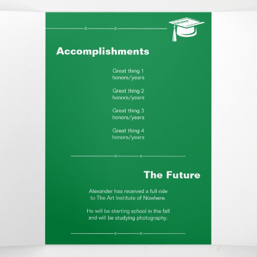 Groen vet AFSTUDEREN brieven en Pet Afstuderen Drieluik Aankondiging (Binnenkant midden)