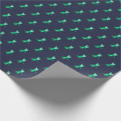 groen viffly patroon op donkerblauw cadeaupapier (Hoek)
