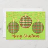 Groen Vrolijk Kersttrio Plaid Ornamenten Feestdagenkaart (Voorkant)