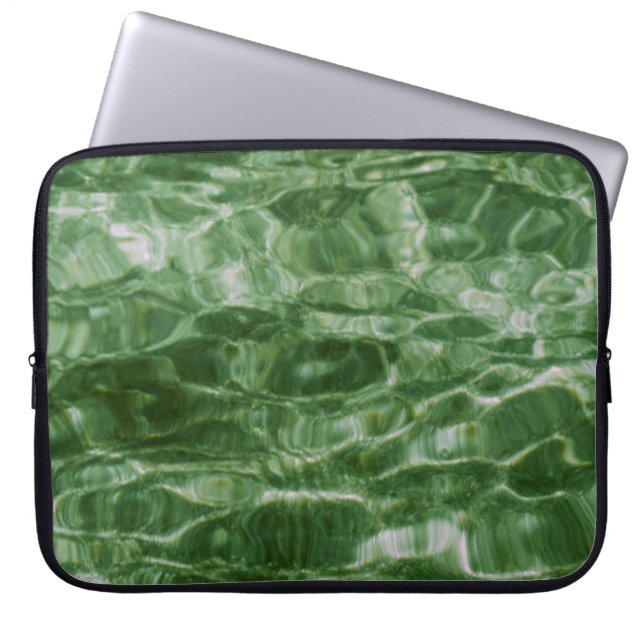Groen water laptop sleeve (Voorkant)