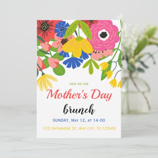 Groen Wit Bloemen Moederdag Uitnodigen Kaart (Staand voorkant)