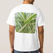 Groen & Wit Gearceerd Bloemblad Botanisch Ontwerp T-shirt (Achterkant)