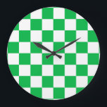 Groen wit geruit controlepatroon grote klok<br><div class="desc">Groen en Wit Check Geruit Geometrische Vierkantjes Patroonontwerp</div>